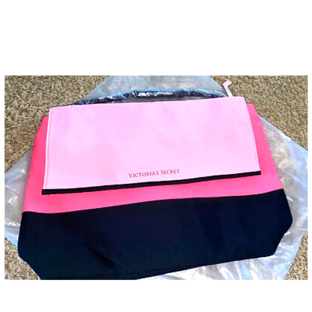 NWT Victoria's Secret Carry Along Cooler - Picture 3 of 6